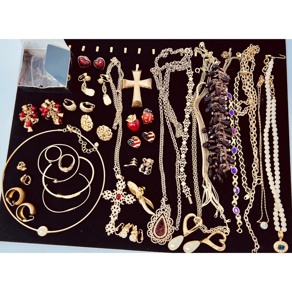 Vintage Avon Gold Tone Enamel Necklaces, Earrings Brooch Lot Jewelry 31
